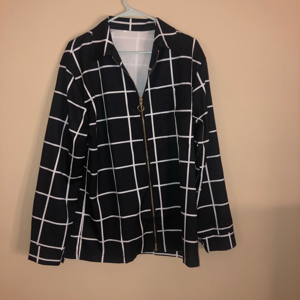 Zip up shirt